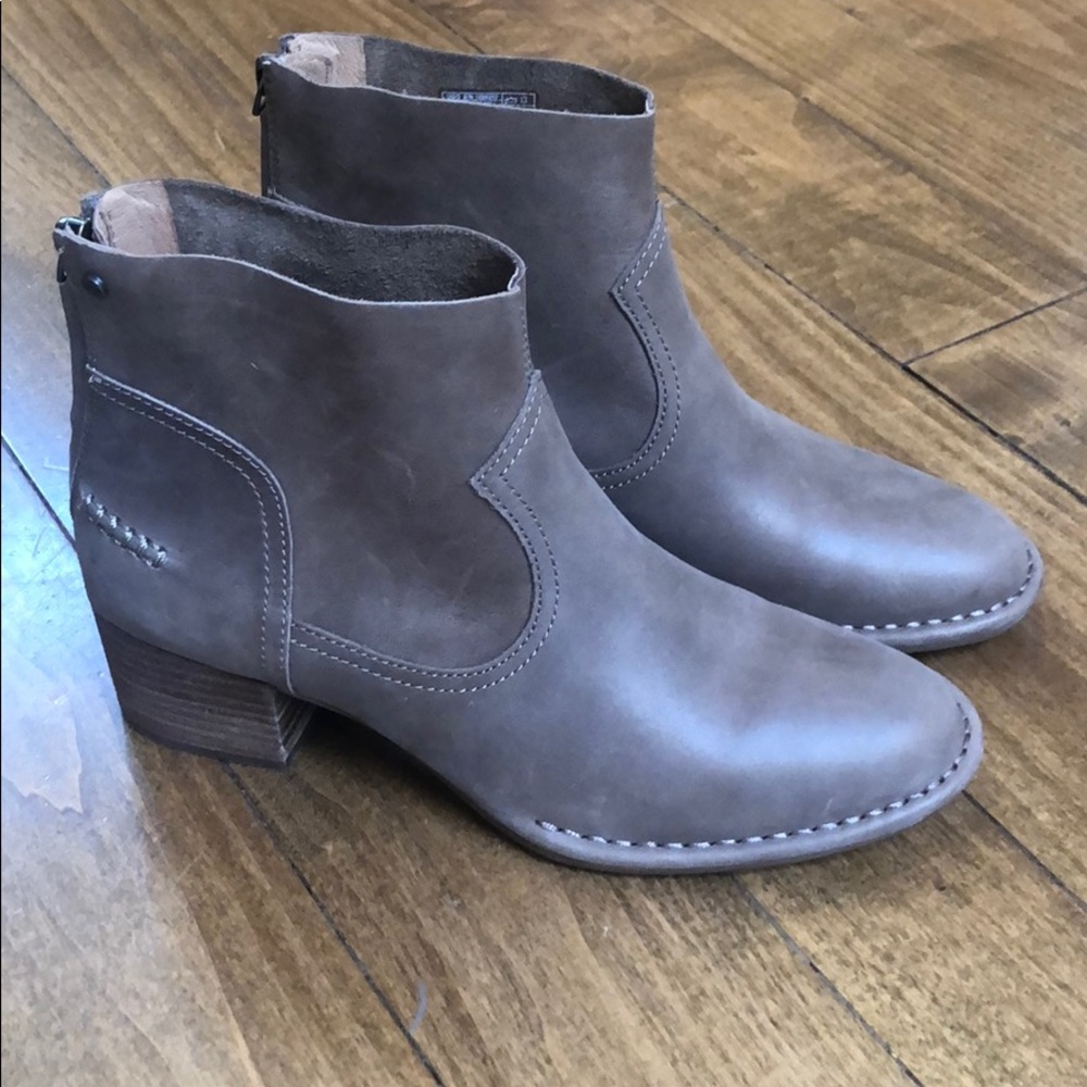 Ugg Booties